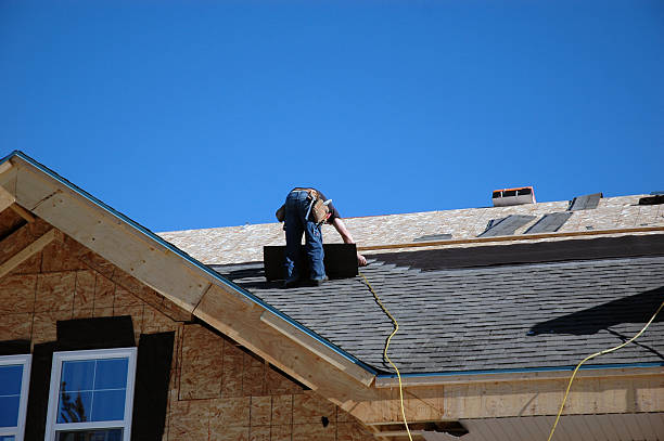 Best Local Roofing Companies  in Bluffton, IN